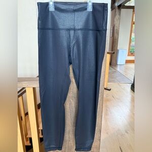 Lululemon Shimmer Black Crop Leggings - Size 8